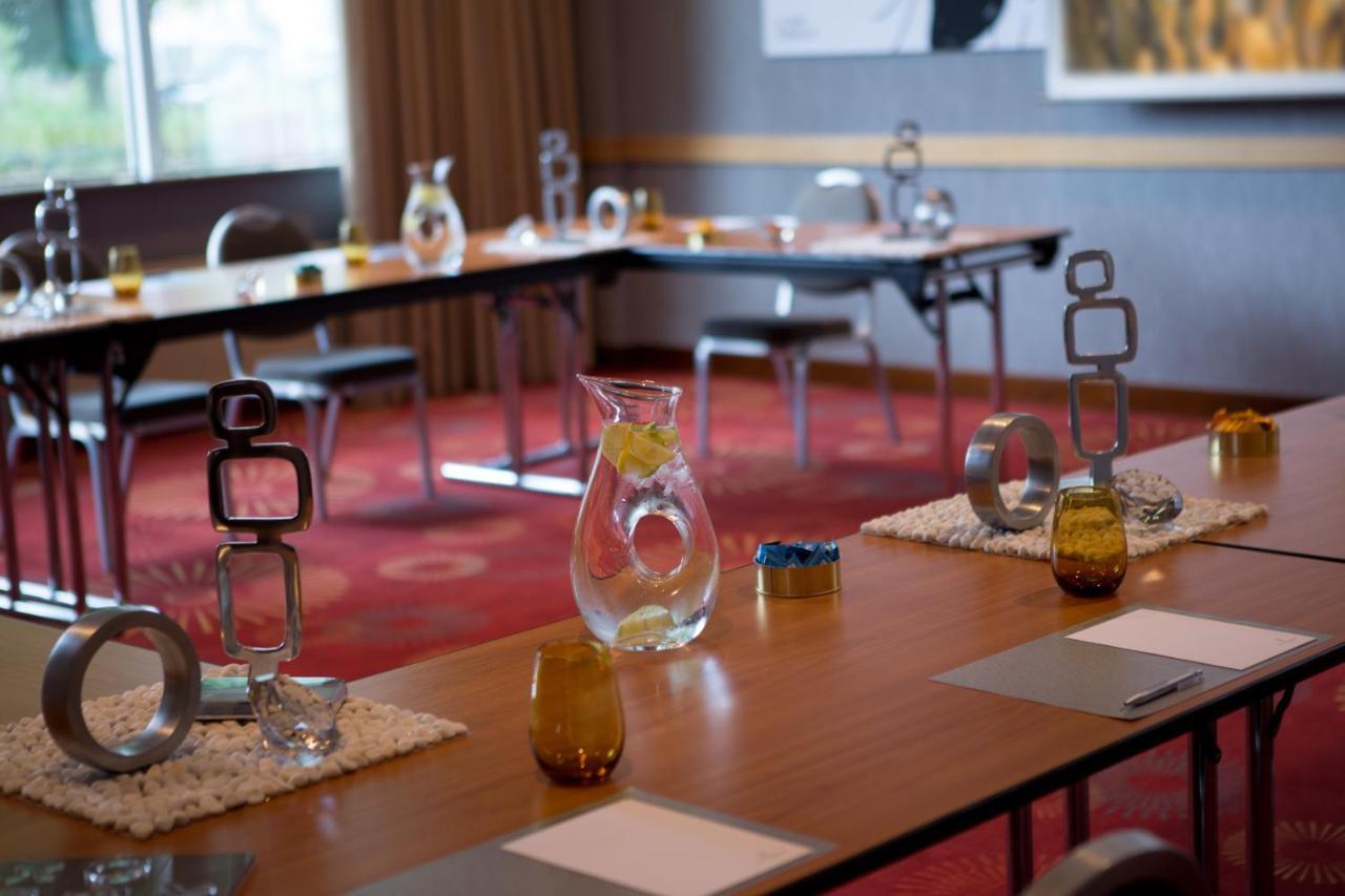 Renaissance Duesseldorf Hotel Εξωτερικό φωτογραφία